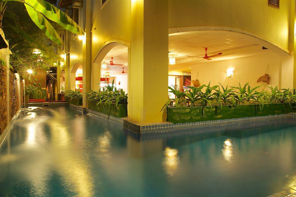 Forest King Hotel II Siem Reap Bagian luar foto
