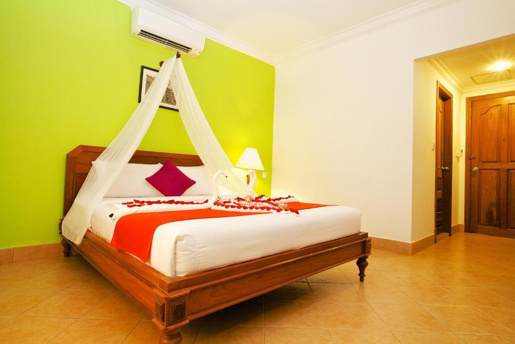 Forest King Hotel II Siem Reap Bagian luar foto
